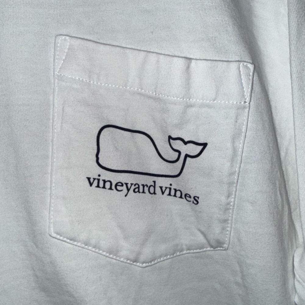 Vineyard Vines Men's White Long Sleeve Shirt Size Medium Classic Whale - Picture 3 of 6